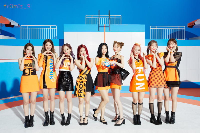 heart hands, colorful, long hair, Lee Seoyeon, Noh Jisun, Lee Saerom, fromis_9, Nagyung, Baek Jiheon, Jang Gyuri, Park Jiwon, blue background, 1080P, Lee Chae Young