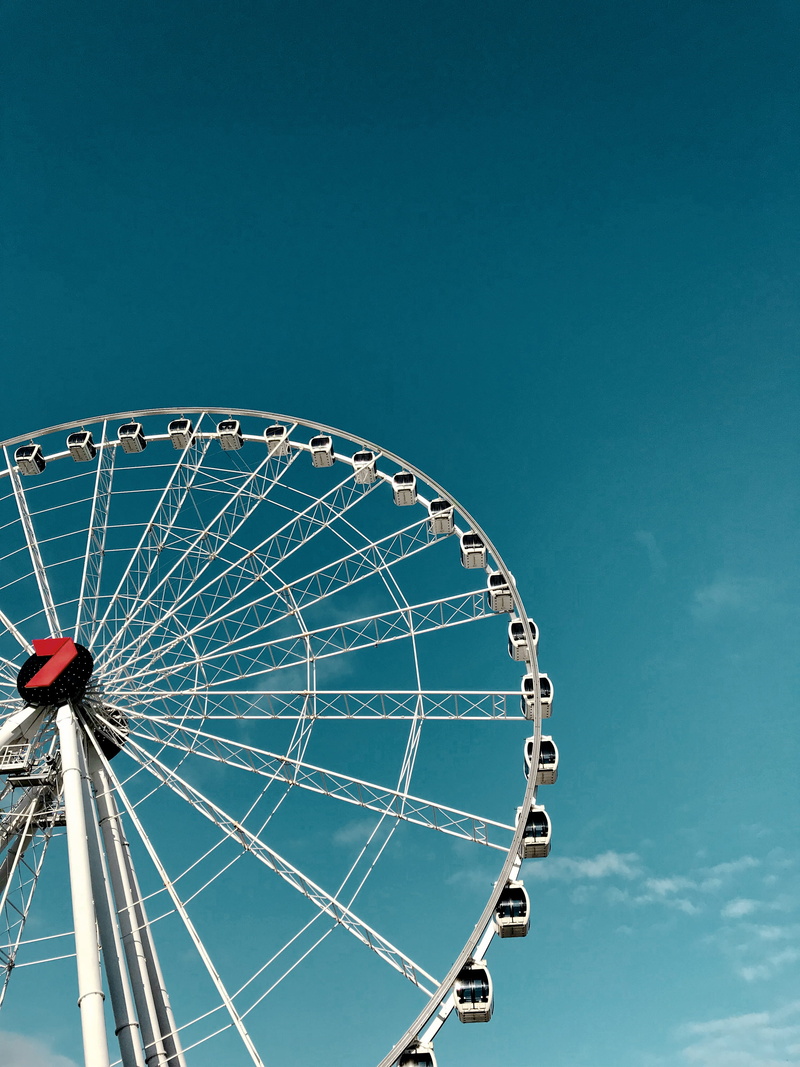 view, leisure activity, ferris, play, amusement park ride, brisbane, russell st, south brisbane, leisure activities, worm, structure, no people, australia