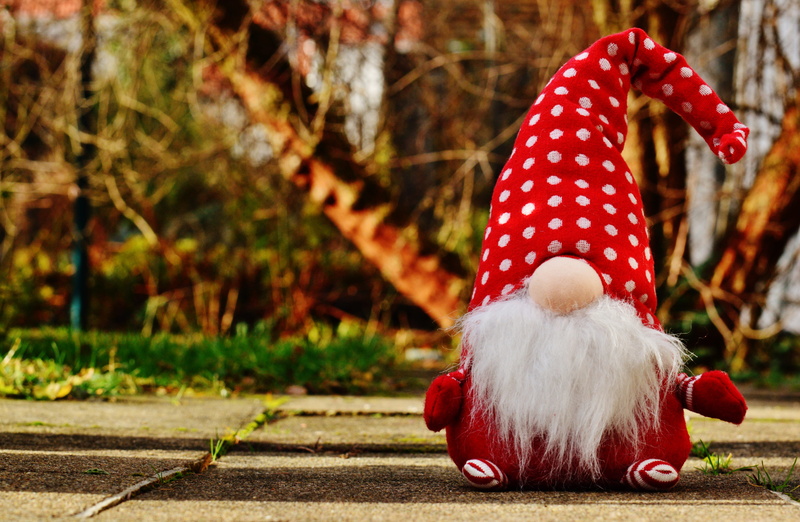 christmas decoration, outdoors, nature, one person, sweet, full length, plant, fun, dwarf, rear view, christmas time, real people, funny, christmas, christmas elves