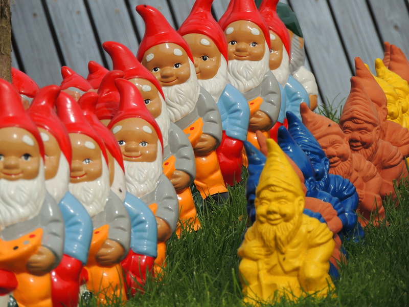 grass, figure, funny, high angle view, large group of objects, males, human representation, close, cute, deco, craft, creativity, male likeness, 4K, decoration