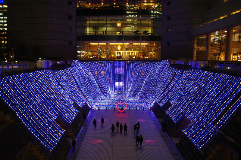 illuminated, lighting equipment, travel, architecture, decoration, night, 5K, leisure activity, tourism, yokohama, japan, group of people, yokohama landmark tower