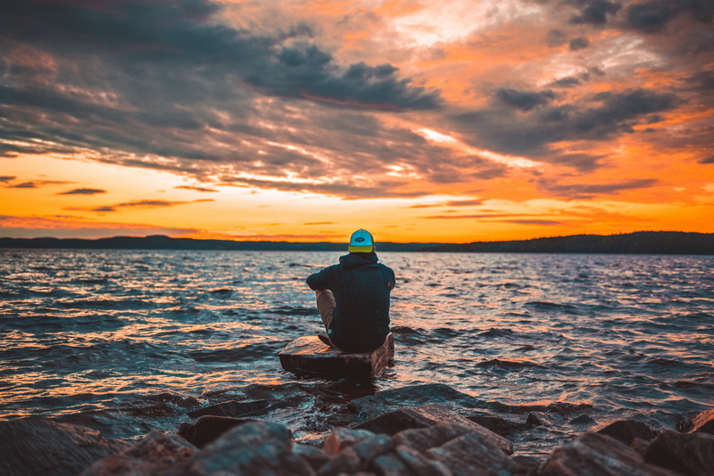 zen-like, blue, horizon over water, outdoors, landscape, twilight, vacations, tranquil Scene, nature, real people, cloud - sky, silhouette, men, leisure activity