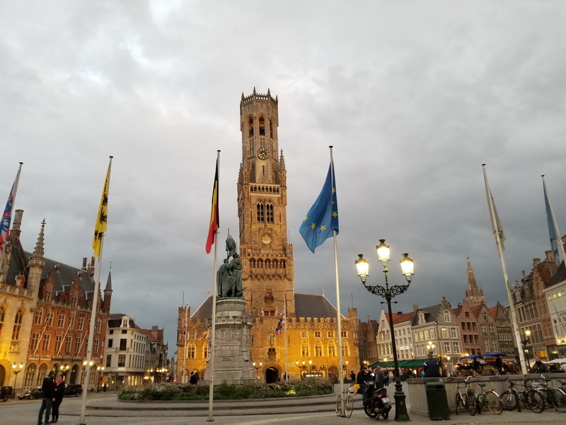 street, brugges, belief, outdoor, religion, office building exterior, 4K, europe, flag, building exterior, travel destinations, tall - high, landmark