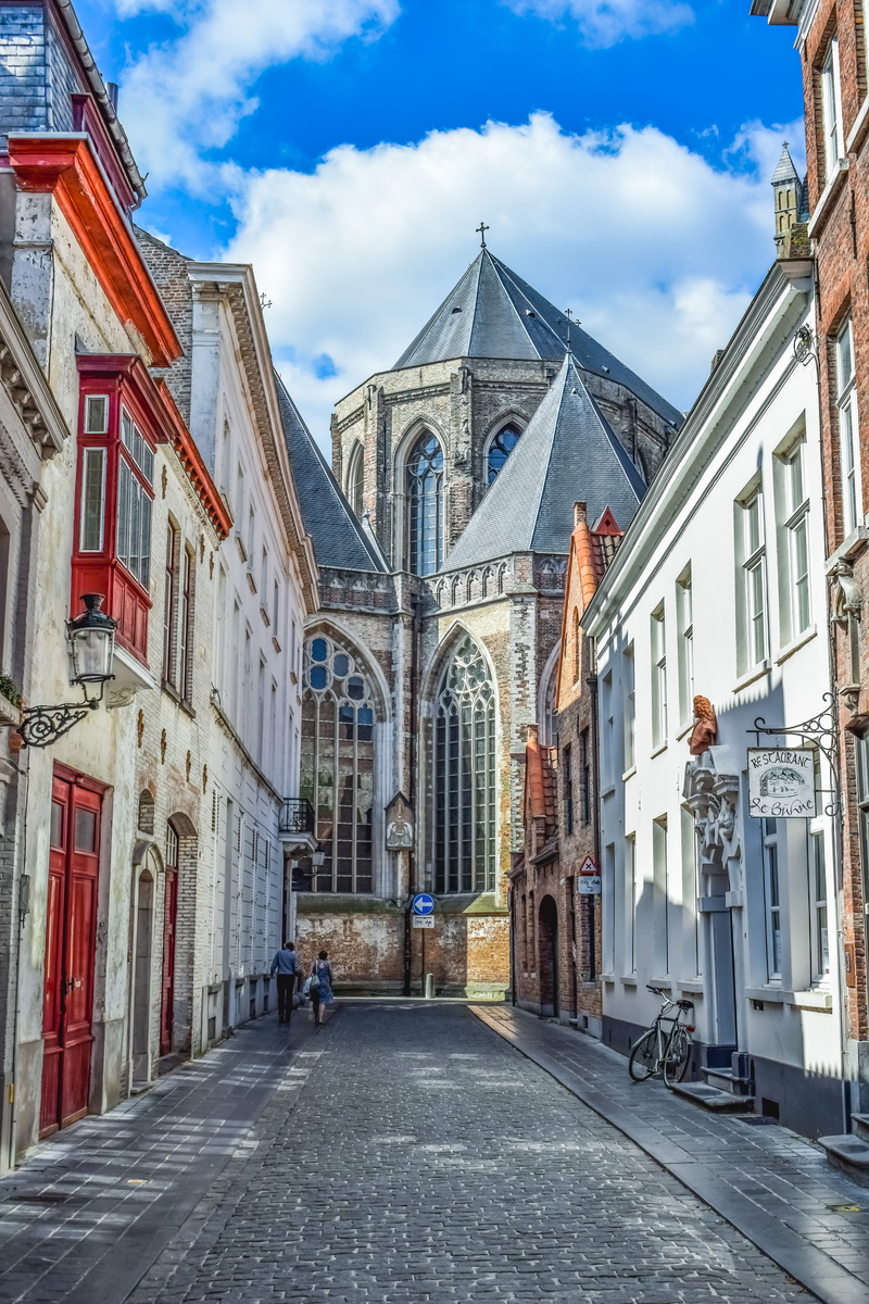 picturesque, built structure, brugge, outdoors, incidental people, the way forward, historically, summer, spire, architecture, building, 5K, street, idyllic
