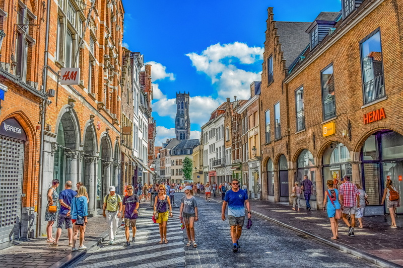 lifestyles, 5K, men, adult, building, outdoors, group of people, picturesque, architecture, flanders, crowd, buildings, historical, large group of people