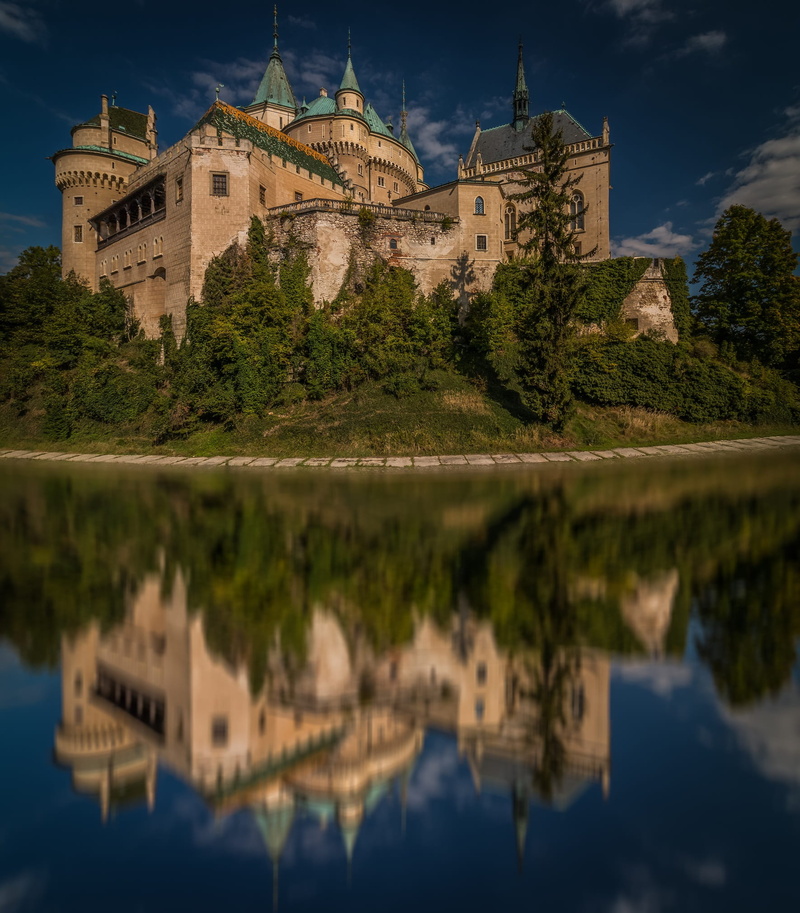 bojnice castle, outdoors, built structure, cloud - sky, lock, teal, body, tree, water, reflection, building, architecture, plant, 1080P, blue sky, manor-house