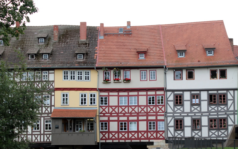 city, residential district, 4K, architecture, germany, vintage, urban Scene, crooked, home ownership, no people, history, houses facades, town, old town