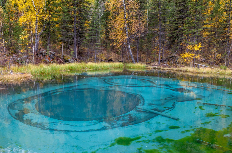 tranquil scene, luxury, travel, no people, green color, reflection, calm, tourism, forest, day, nature, 4K, lake, clay, trees, water, blue, landscape
