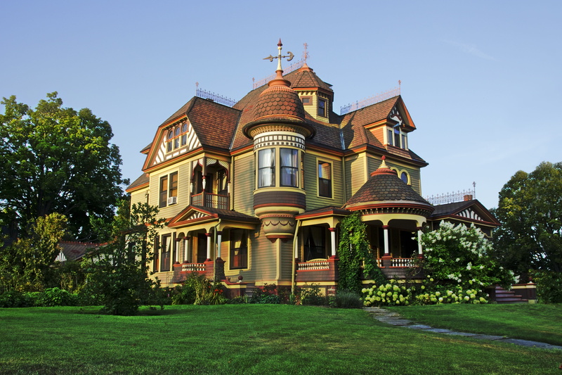 outdoors, mansion, home, grass, front or back yard, photo, victorian house, victorian, lawn, clear sky, no people, building exterior, window, beige, oldhouse
