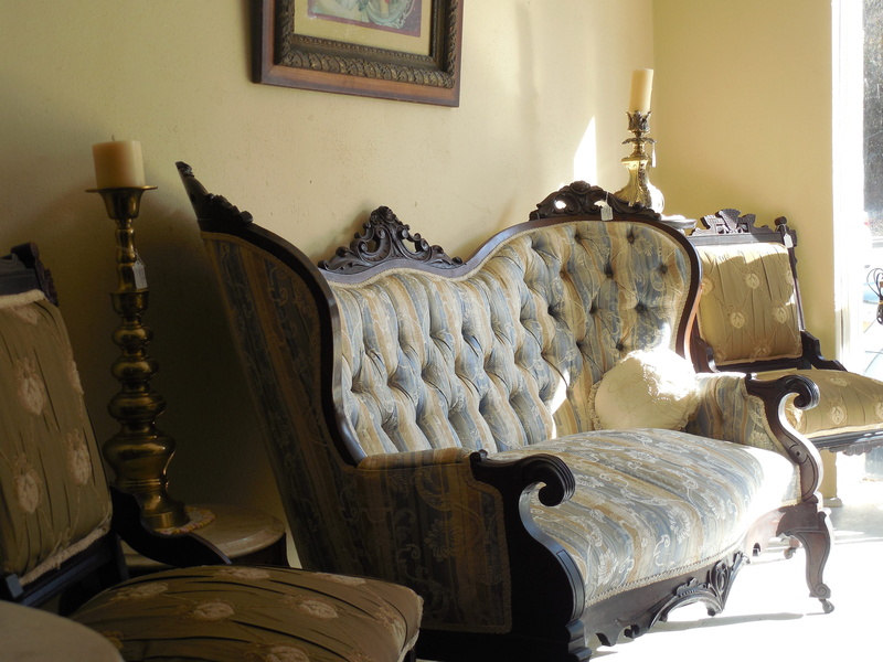 art and craft, retro, classic, foliate, victorian, lifestyle, absence, damask, indoors, decor, interior, chair, white, design, no people, curve, antique