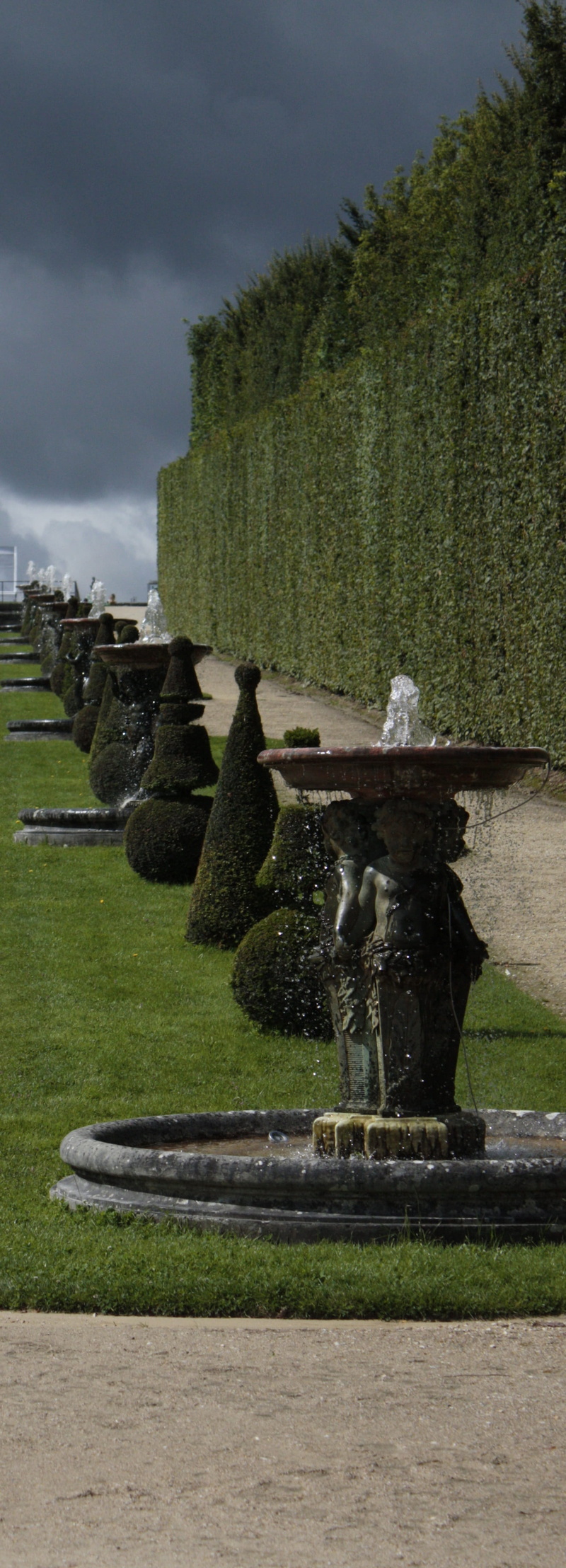 europe, chateau, tree, no people, travel, museum, grass, monument, palace, history, Park, park, historical, Palace, the past, sky, famous, city, park - man made space