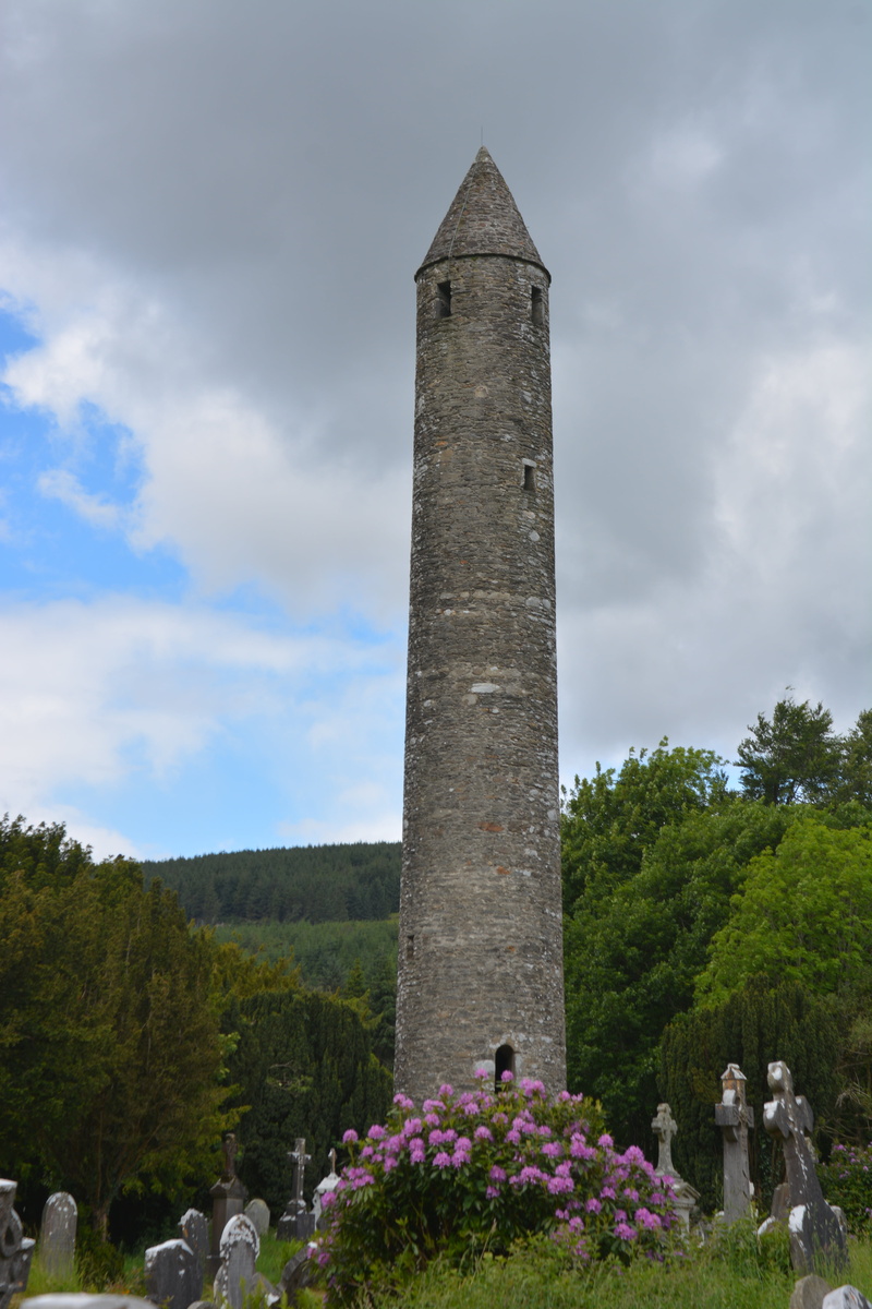 growth, memorial, architectural column, tree, cloud - sky, travel destinations, church, 5K, nature, low angle view, the past, built structure, plant, history