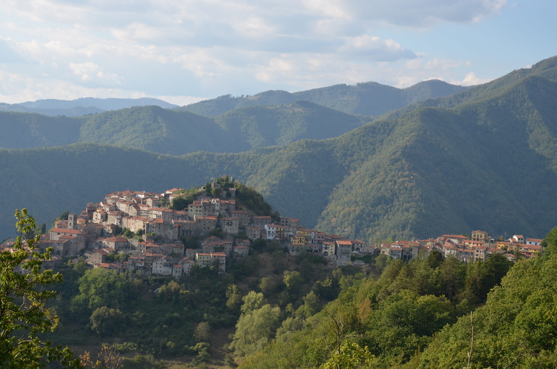 sky, middle ages, building, no people, the past, lonely, architecture, townscape, italy, vacations, mountain, day, environment, built structure, tuscany