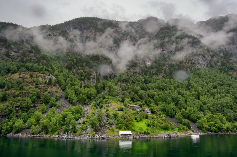 hill, clouds, water, travel destinations, 5K, sky, non-urban scene, green, lonely, scenics - nature, fog, hut, shore, nature, tranquil, lush, mountain