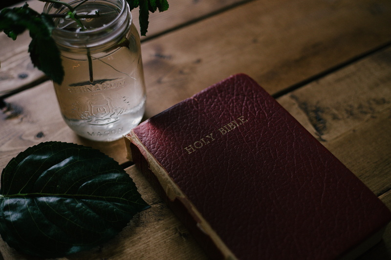 western script, close-up, single object, sunday, home, god, capital letter, christian, beside, 5K, food and drink, house, glass, clear, publication, leaf