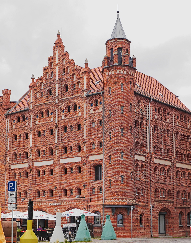 craft, nature, baltic sea-tradition, the past, travel destinations, 4K, building exterior, gable, building, city, architecture, artfully, canal, tower