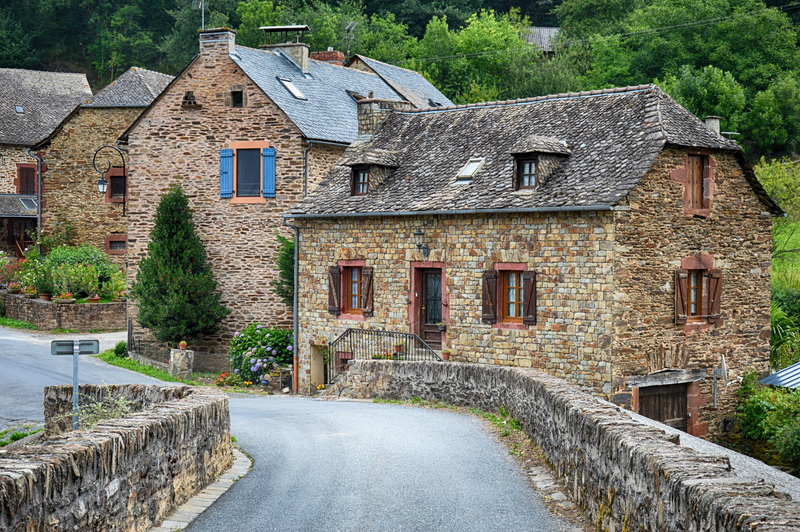 old village, building, plant, trees, old house, french village, stone material, bridge, building exterior, 5K, heritage, street, luxury, city, photo, home