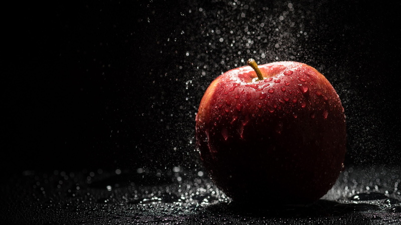 wet, close-up, 4K, shadow, apple, dark, freshness, drop, indoors, splashing, spray, temptation, red, food and drink, water, studio shot, healthy eating