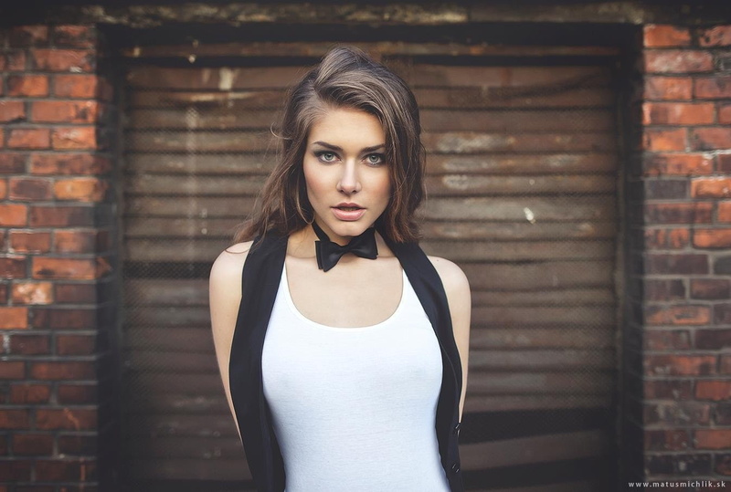 720P, hair, 1346x907, long, tank, face, long hair, black, look, blazer, women, white, s, bowtie, top