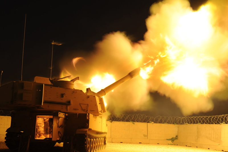 nature, outdoors, War and Army, paladin, yellow, flame, 2K, heat - temperature, night, air pollution, army, fire, ma, industry, fire - natural phenomenon