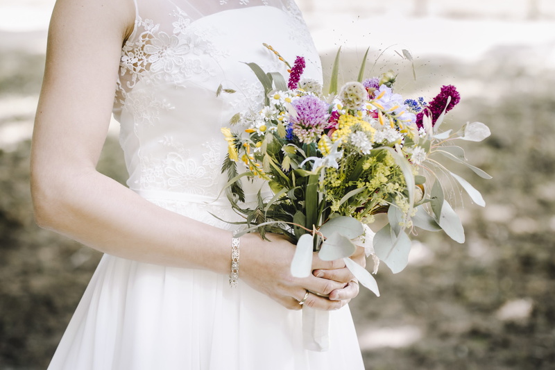 floral, flower arrangement, nature, wedding ceremony, holding, adult, 2K, newlywed, boho, vintage, field flowers, bouquet, women, celebration, bridal bouquet