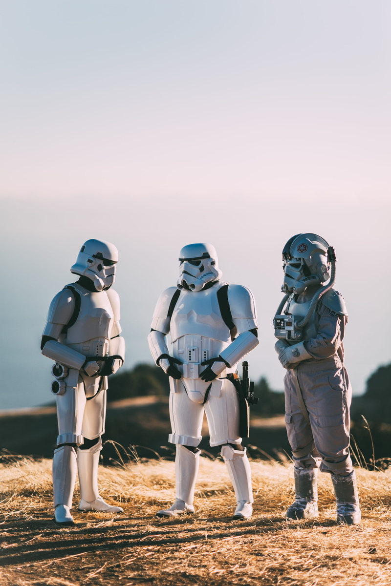people, copy space, san francisco, starwars, real people, 5K, clear sky, star wars, human representation, men, sf, full length, clothing, stormtroopers