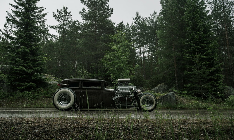 old, Road, land Vehicle, retro Styled, antique, no People, black, mode of transportation, stationary, outdoors, headlight, growth, Side, mode of Transport