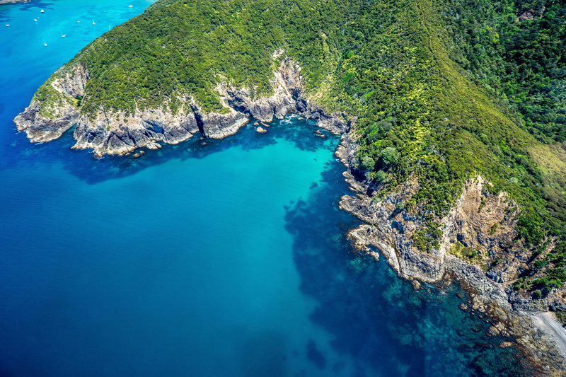 aerial, new zealand, coast, 5K, cliff, beauty in nature, idyllic, rock - object, bay, bay of islands, blue, swimming pool, no people, photography, non-urban scene