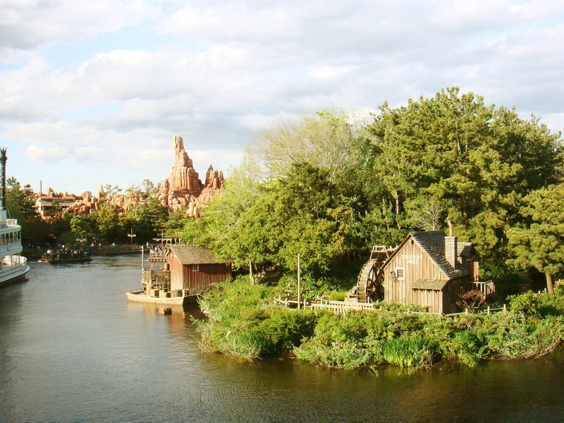 fairytale, water, outdoors, tokyo, building exterior, no people, building, tree, travel, house, amusement park, waterfront, disney, river, picnic, 1080P