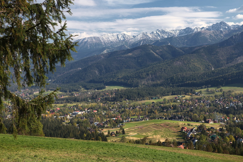 plant, tranquil scene, cloud - sky, landscape, nature, clouds, view of zakopane, beauty in nature, environment, autumn, mountains, the purity of the, building