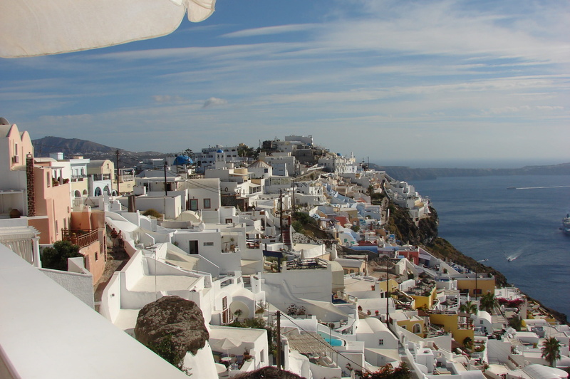 fira, city, caldera, town, cityscape, horizon over water, building, crowd, greek, sky, outdoors, santorini, crowded, cloud - sky, 2K, water, built structure