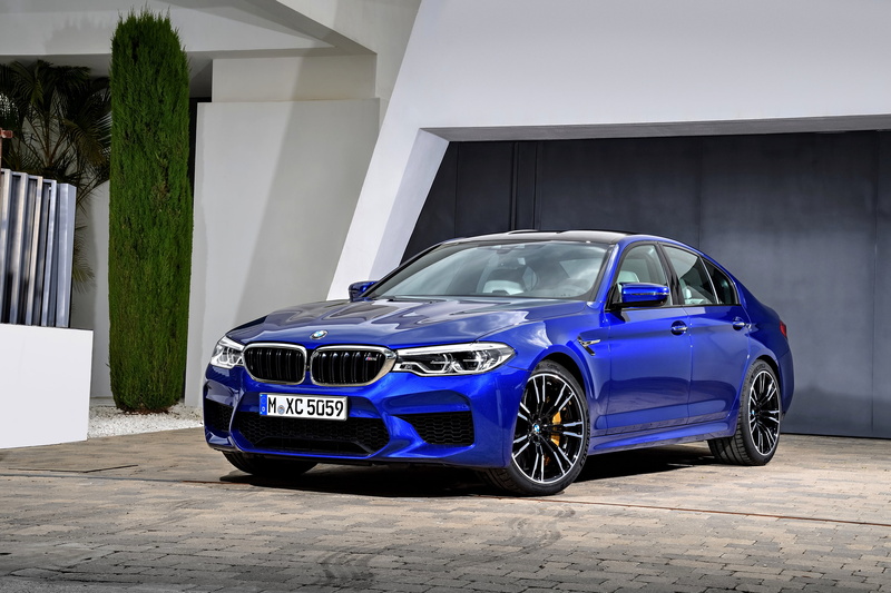 M5, 2017, sedan, 4K, F90, BMW M5, house, BMW, Parking