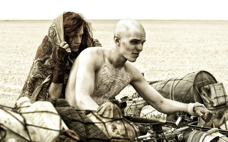 adult, 1080P, day, Riley Keough, people, men, lifestyles, couple - relationship, land, leisure activity, outdoors, friendship, real people, Mad Max: Fury Road