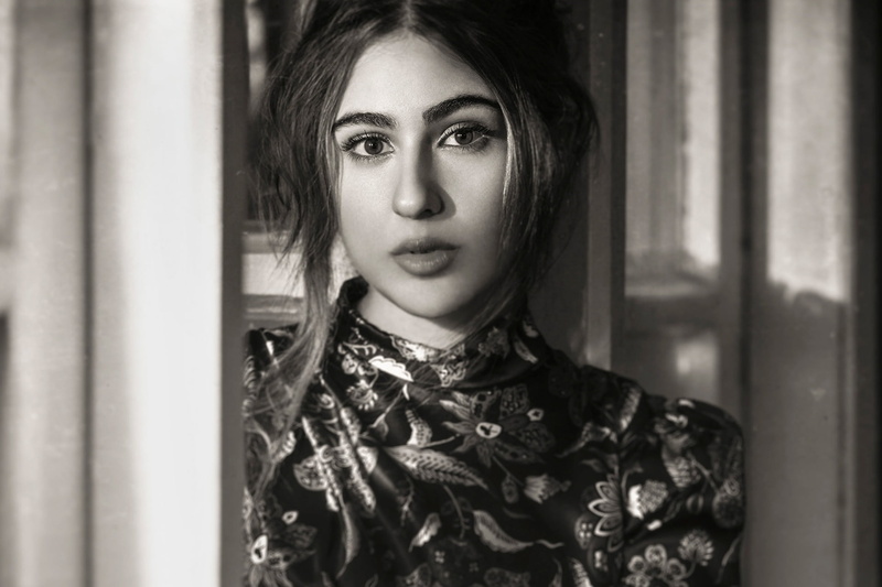 Sara Ali Khan, Girl, Black and White, Face, Indian, Model, 1080P, Actress, Bollywood, Actresses