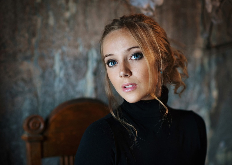 beautiful people, beautiful woman, young women, women, looking at viewer, model, long hair, 1080P, eyes, portrait, Dasha Shovkoplyas, beauty, hair, one person