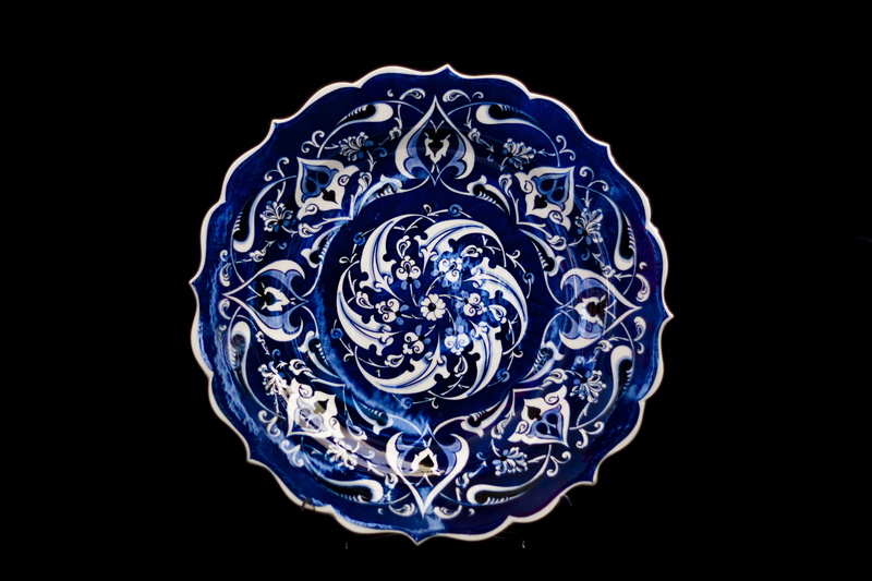 handicrafts, 4K, precious gem, plate, ceramic, floral pattern, abstract, damask, illustration, indoors, no people, single object, human brain, black background
