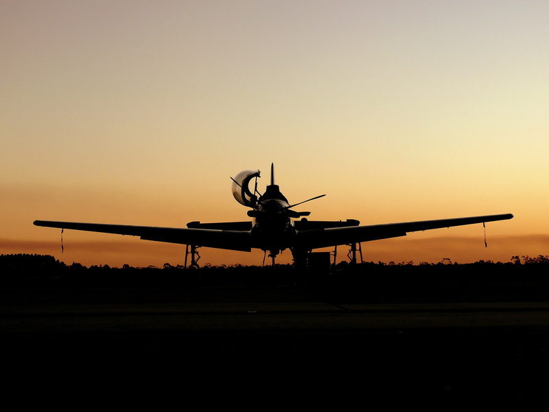 airplane, P-51D, silhouette, North American P-51 Mustang, military aircraft, sunset, 2K