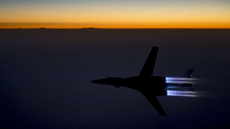jet, Rockwell, supersonic, strategic bomber, Lancer, 4K, plane, take, sunset, Boeing, U.S. Air Force, B-1