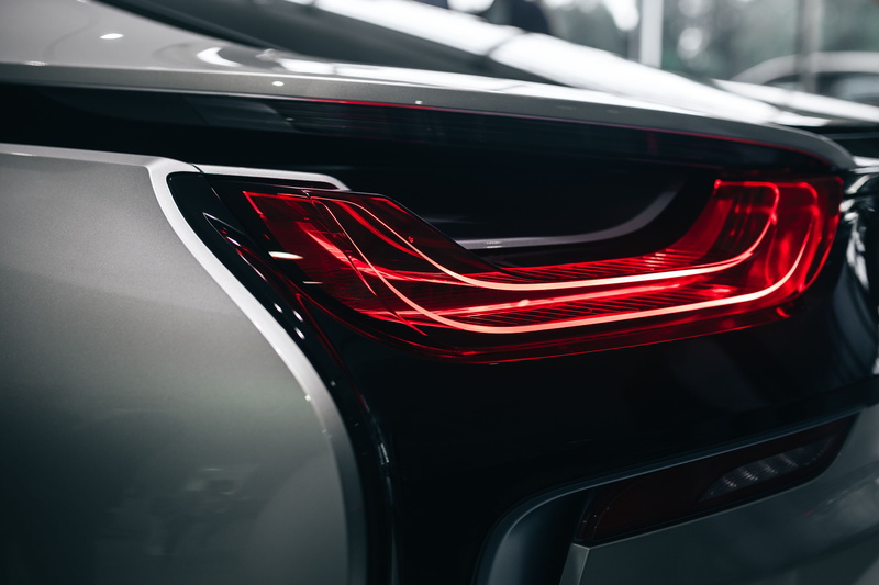 land Vehicle, bmw, auto, vehicle part, city, 5K, eco, Silver, speed, red, transportation, BMW i8, glass - material, motor vehicle, mode of Transport, reflection