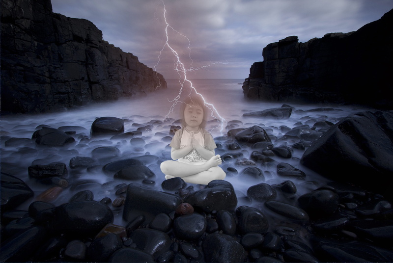 illuminate, beam, rocks, prayer, meditation, power in nature, no people, fire, symbol, darkness, fog, lamp, bright, night, light, nature, beach, white