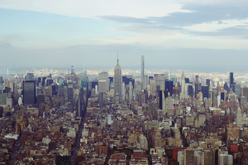building exterior, tall - high, building, outdoors, spire, buildings, skyscraper, residential district, urban skyline, crowded, cityscape, built structure