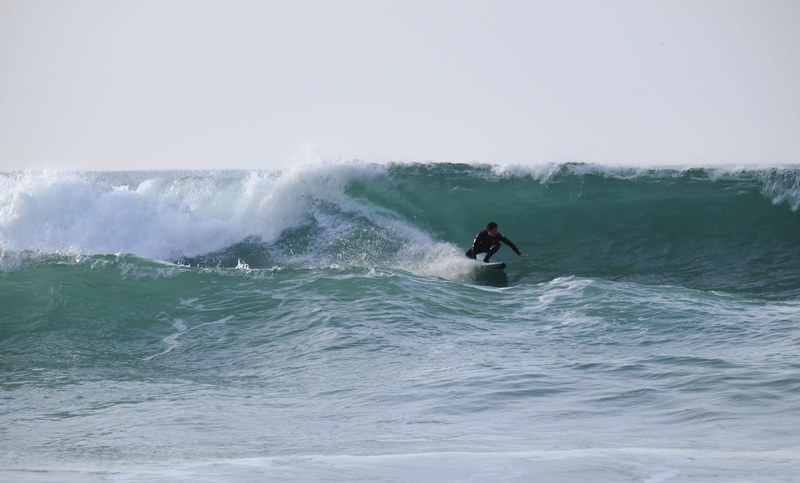 waves, skill, extreme sports, outdoor, adventure, one person, men, water, wave, leisure activity, real people, power in nature, beauty in nature, horizon over water