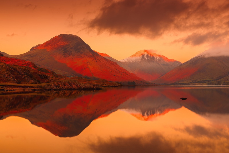 nature, romantic sky, tranquility, landscape, England, non-urban scene, mountains, symmetry, reflection lake, mountain, cloud - sky, beauty in nature, idyllic