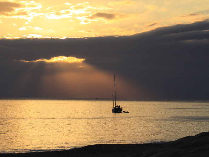 sunlight, Sunset, sunrise, water, sun, Ubuntu, sky, dusk, 3a, Canary Islands, Jandia, Fuerteventura, cloudy, sea, 4K, boat, nautical Vessel, nature, outdoors