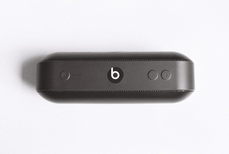 beats, atlanta, connector, wireless technology, internet, beatspill, midtown, white, sound, apple, no people, close-up, black and white, music, communication