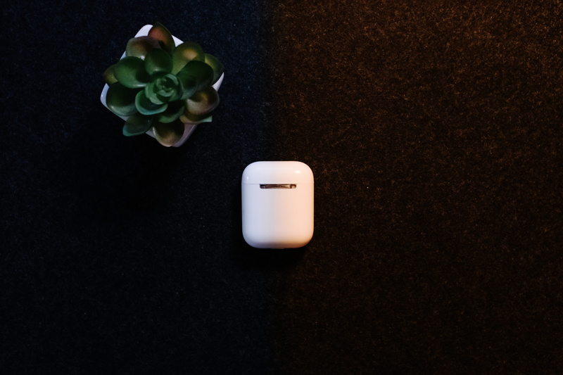 burning, close-up, 5K, flame, high angle view, nature, cylinder, black background, art, indoors, apple, porcelain, freshness, minimal tech, lighting equipment