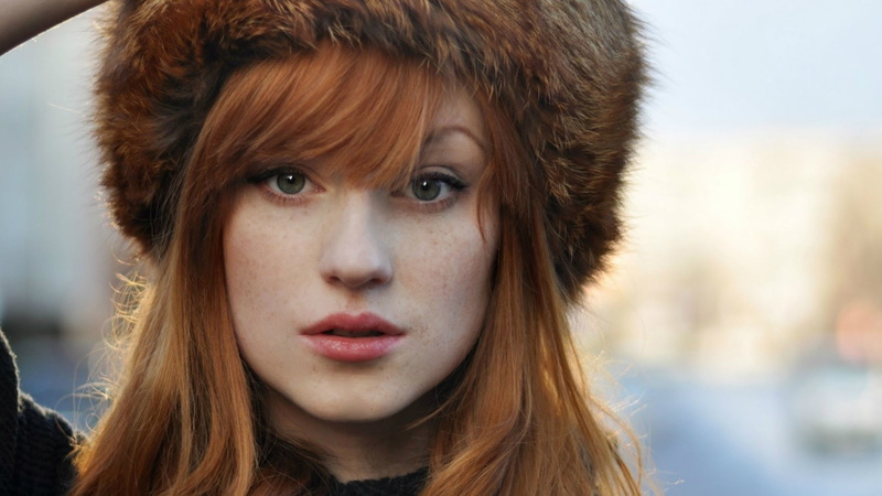 young adult, winter, redhead, portrait, women, warm clothing, teenager, human face, brown hair, focus on foreground, beauty, fluffy hat, looking at viewer
