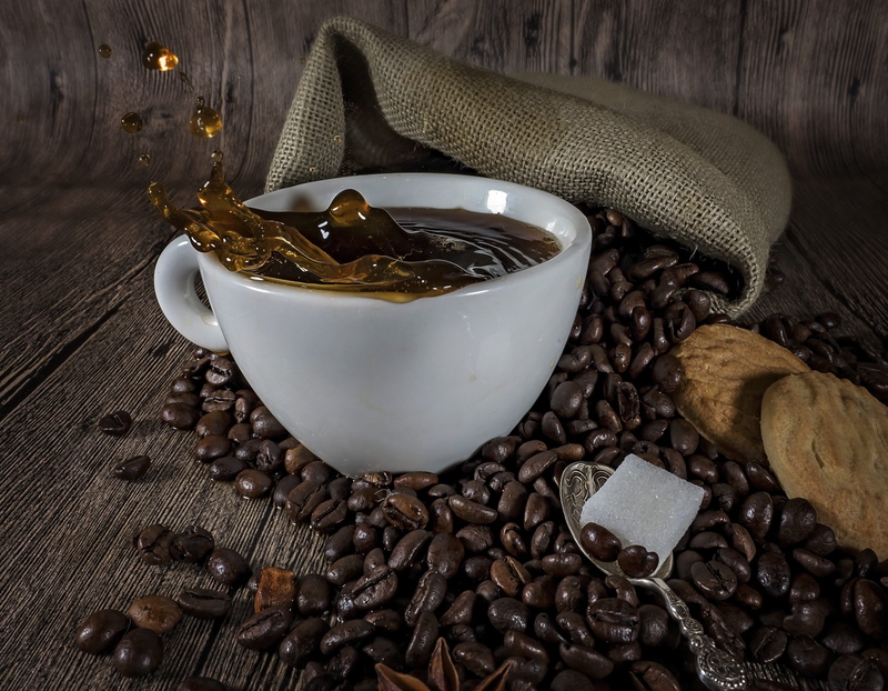 aroma, no people, spoon, still life, close-up, high angle view, indoors, food and drink, wood - material, roasted coffee bean, coffee cup, freshness, coffe