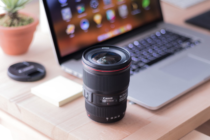 film industry, computer Monitor, camera - Photographic Equipment, connection, zooming, table, business, pro, slr camera, equipment, furniture, electronics industry