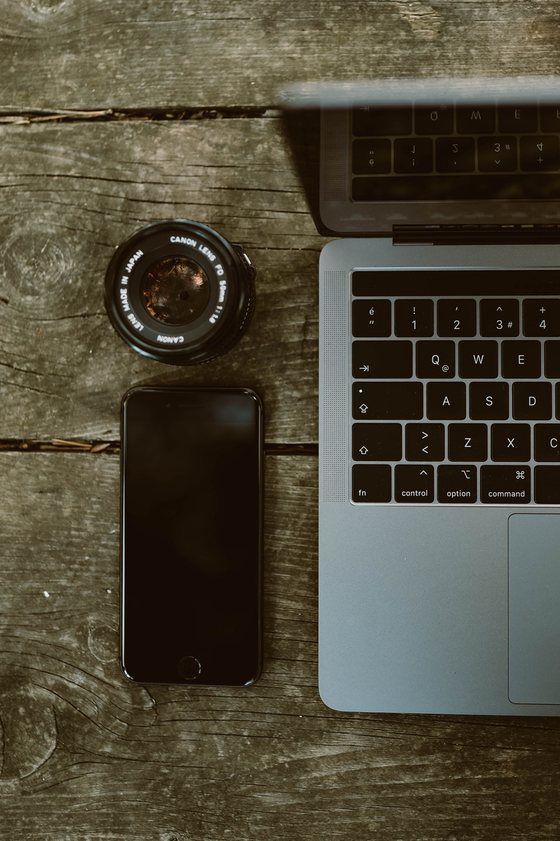 business, 4K, computer key, device, dirty, portable information device, communication, lens, no people, connection, design, electronics, macbook, cellphone